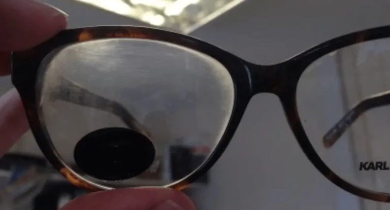 Lens cracked for high quality sunglasses