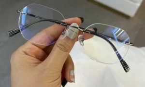 what are rimless glasses