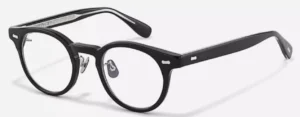 How to Adjust Eyeglasses That Don’t Sit Straight