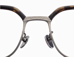 How to Stop Eyeglass Arms From Hurting